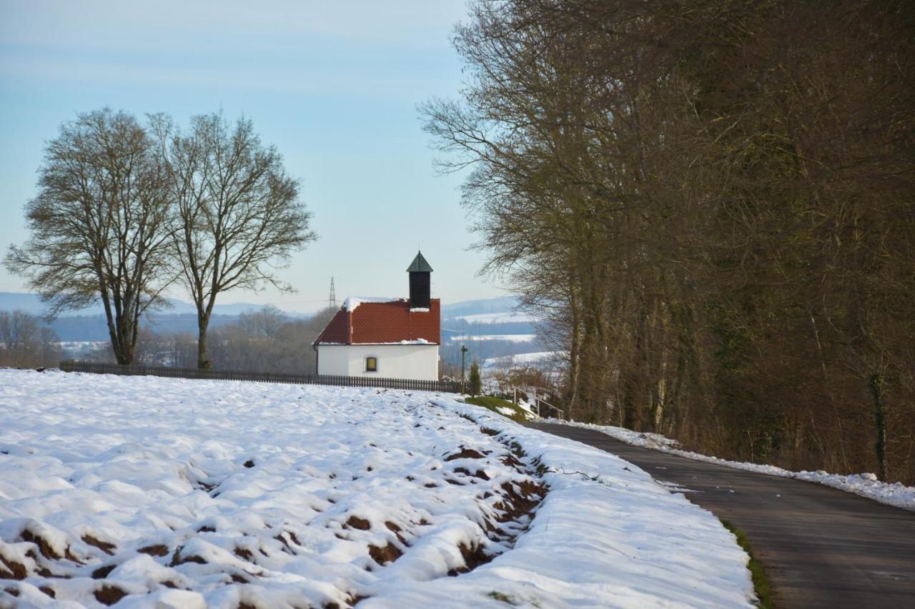Landgasthof Falken Huttlingen Extérieur photo
