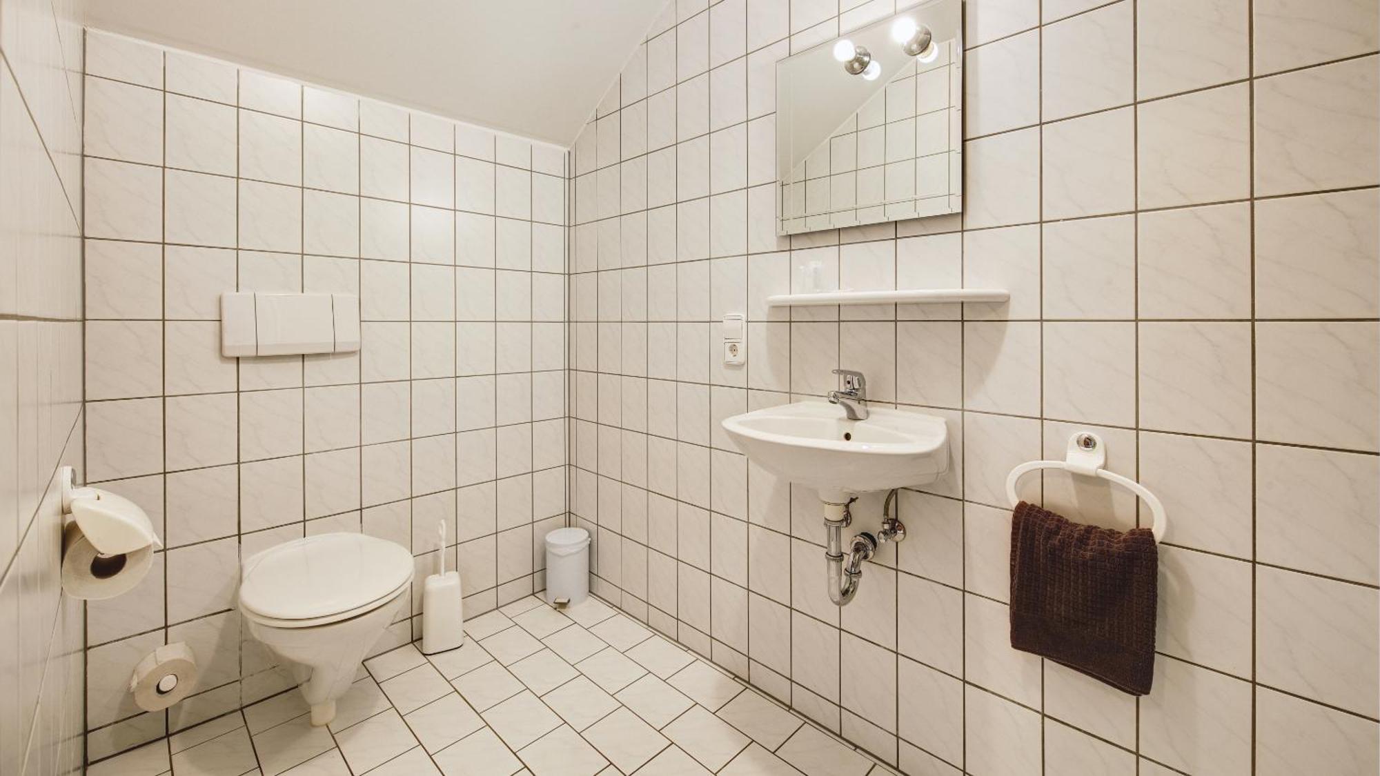 Landgasthof Falken Huttlingen Chambre photo